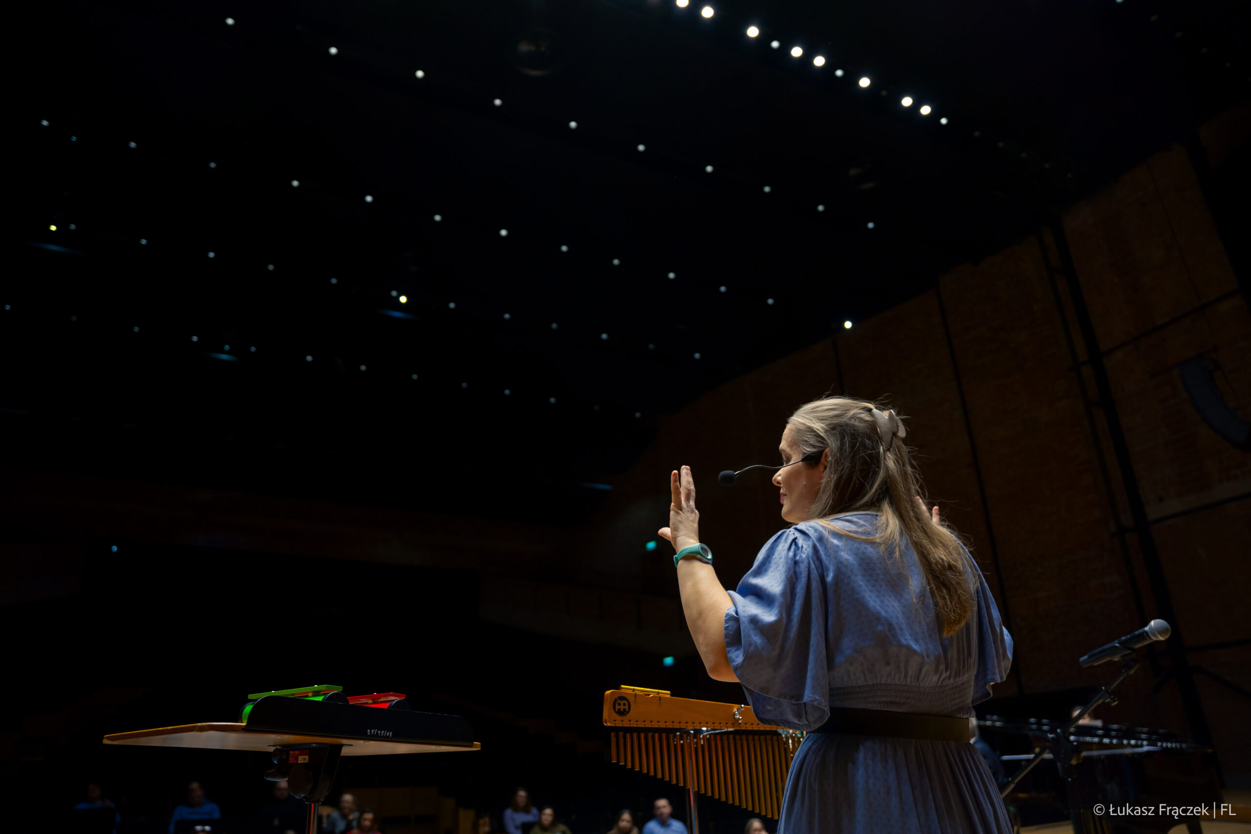 przygotowanie i prowadzenie audycji: <br />
katarzyna zaniat